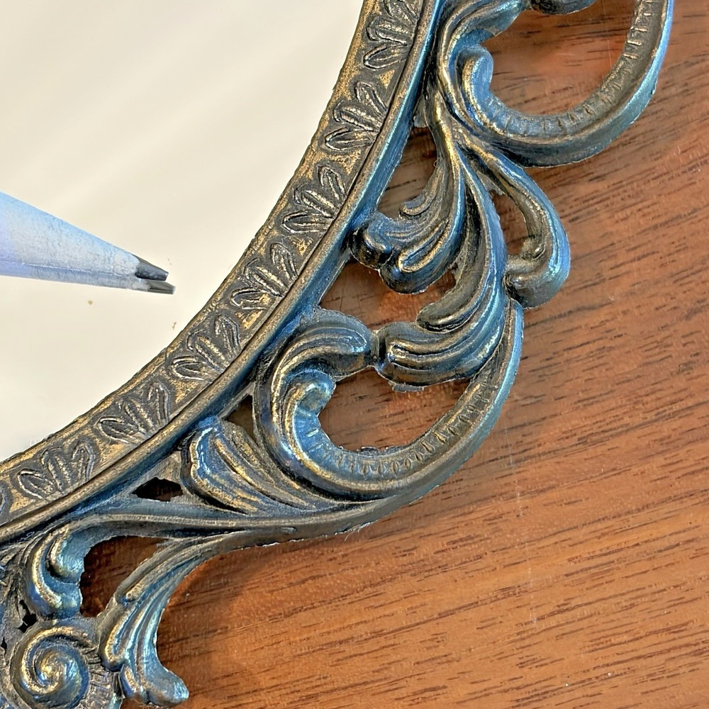 VTG Hollywood Regency Style Oval Wall Mirror Brass Frame Made In Italy 8.5"×6" - Picture 7 of 7